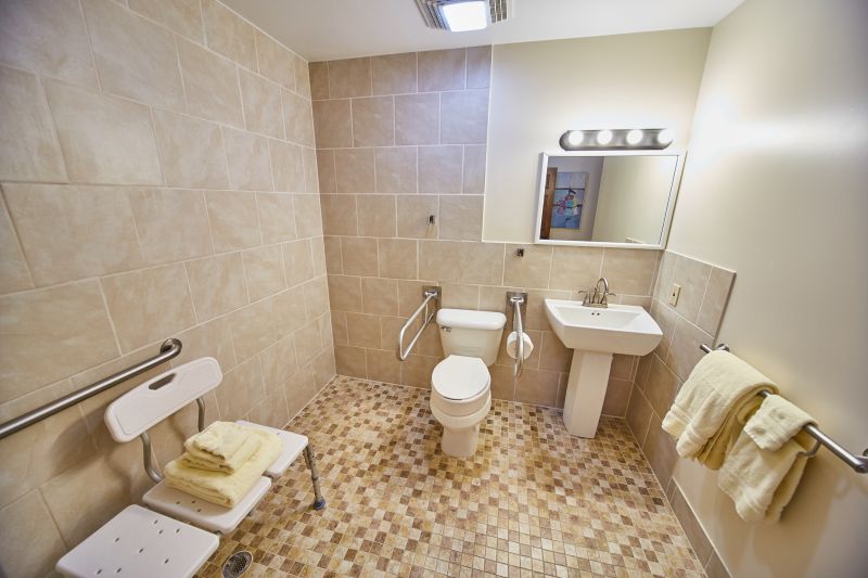 Best Bathroom Accessibility Contractors in Warrenton, MO